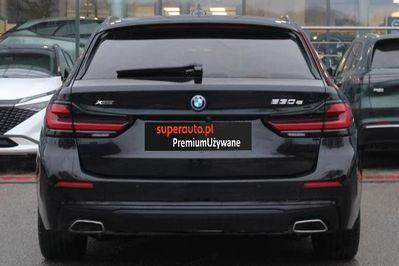 BMW Seria 5 Touring 530e xDrive Luxury Line