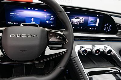 Omoda 9 1.5 Super Hybrid Exclusive AWD