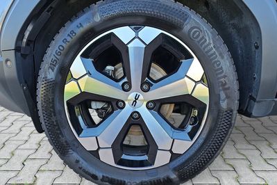 Dacia Duster 1.6 Full Hybrid Journey MMT