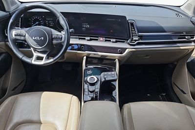 Kia Sportage 1.6 T-GDI HEV Business Line 2WD