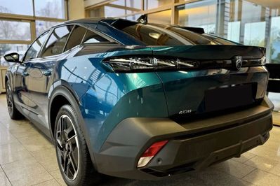 Peugeot 408 GT e-DCS 1.2 mHEV