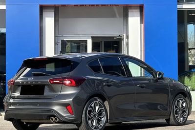 Ford Focus ST-Line X 1.0 EcoBoost