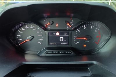 Peugeot Partner Van L2H1 AT