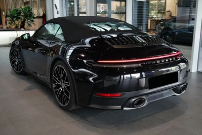 Porsche 911 Carrera Cabriolet