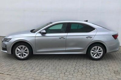 Skoda Octavia Drive Selection 1.5 TSI mHEV DSG