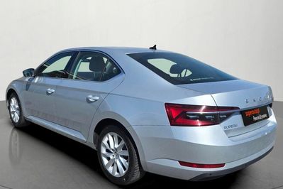 Skoda Superb 2.0 TDI SCR Ambition DSG