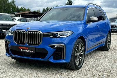 BMW X7 M50i