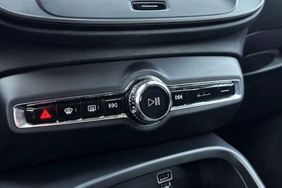 Volvo XC40 T3 Momentum Core aut