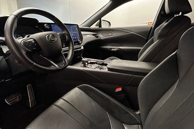 Lexus RX 500h F Sport