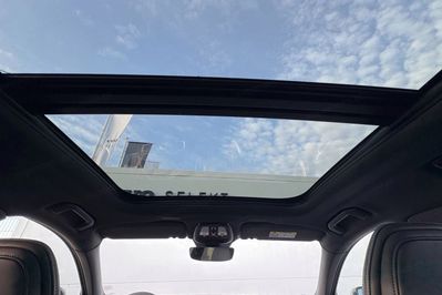 Volvo XC60 T8 Plug-In Hybrid AWD Ultra Black Edition