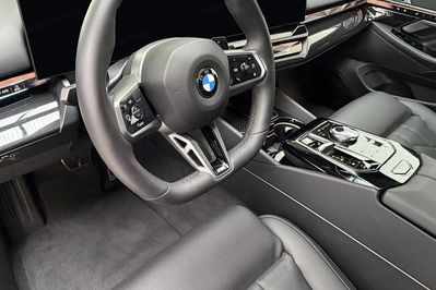 BMW Seria 5 540d xDrive M Sport