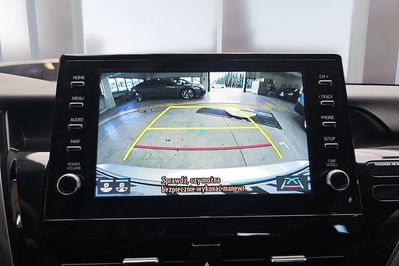 Toyota Camry 2.5 Hybrid Prestige CVT