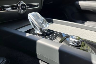 Volvo V60 B4 B Ultra Dark
