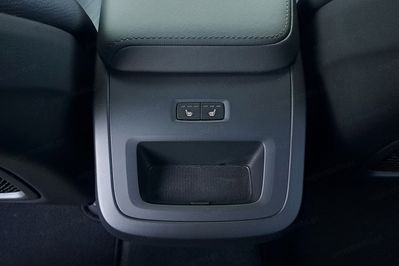 Volvo XC60 B5 B AWD Plus Dark