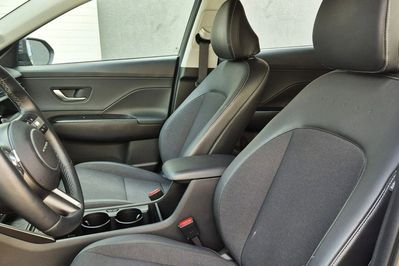 Hyundai Kona 1.6 GDI Hybrid Executive DCT