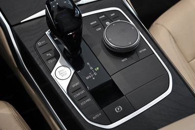 BMW Seria 3 Touring 330i xDrive Luxury Line