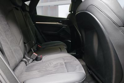 Audi Q5 40 TDI mHEV quattro S Line S tronic