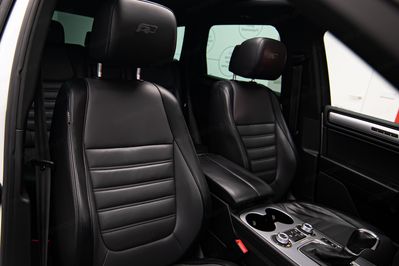 Volkswagen Touareg 3.0 TDI V6 BMT R-Line
