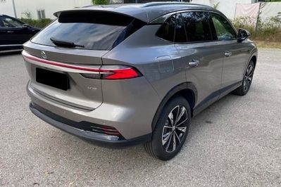 MG HS 1.5T HEV+ Exclusive aut