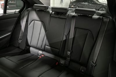 BMW Seria 3 320d xDrive M Sport