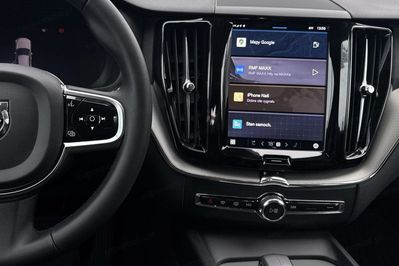 Volvo XC60 B4 B Plus Dark