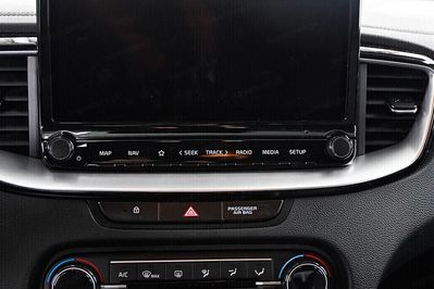 Kia Ceed 1.5 T-GDI Business Line DCT