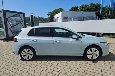 Volkswagen Golf Life Plus 1.5 eTSI mHEV DSG