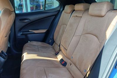 Lexus UX 250h GPF Business Edition 2WD