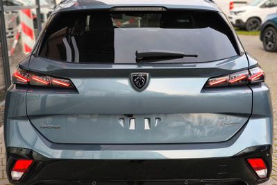 Peugeot 308 GT e-DCS6 1.2 mHEV
