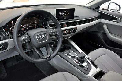 Audi A4 35 TFSI  S tronic