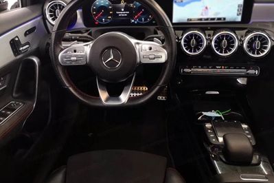 Mercedes Klasa A 200 AMG Line 7G-DCT