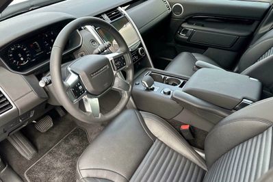 Land Rover Discovery D250 S