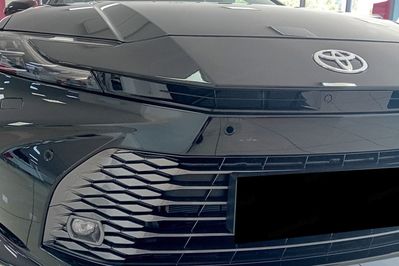 Toyota Camry Executive 2.5 Hybrid Dynamic Force