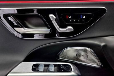 Mercedes Klasa E 200 4-Matic AMG