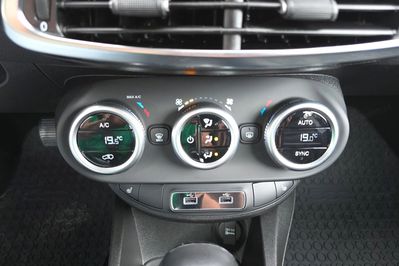 Fiat 500X 1.5 T4 Hybrid Cross Dct