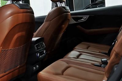 Audi Q7 50 TDI  quattro