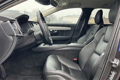 Volvo V90 B4 D Momentum Pro