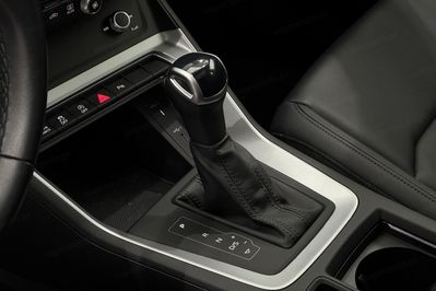 Audi Q3 35 TFSI mHEV S-Line S tronic