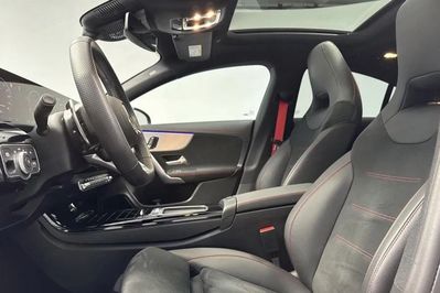 Mercedes CLA AMG CLA 35 4-Matic 8G-DCT AMG