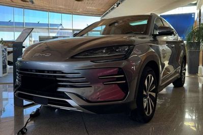 BYD Seal U DM-i  Design AWD