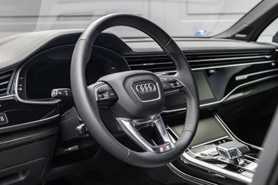 Audi Q7 60 TFSI e PHEV quattro S Line Tiptr.