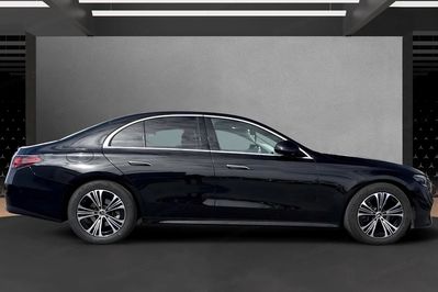 Mercedes Klasa E 200 mHEV Avantgarde 9G-Tronic