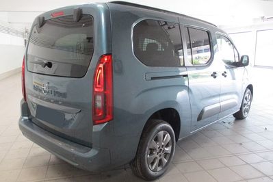 Opel Combo Kombi XL L2H1 AT8