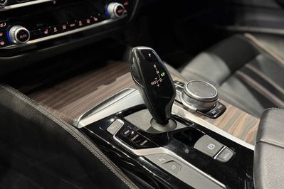 BMW Seria 5 520D Luxury Line