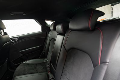 Kia ProCeed 1.6 T-GDI GT DCT