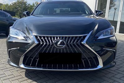 Lexus ES 300h Business Edition 2.5 E-CVT