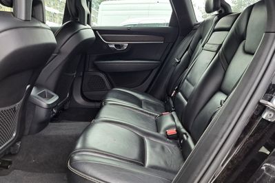Volvo V90 Cross Country D5 AWD Pro