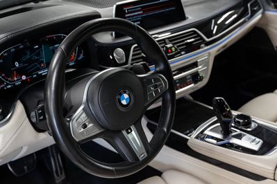 BMW Seria 7 750D Xdrive Sport