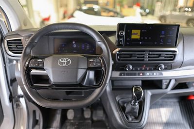 Toyota Proace Verso Long L2H1 Business