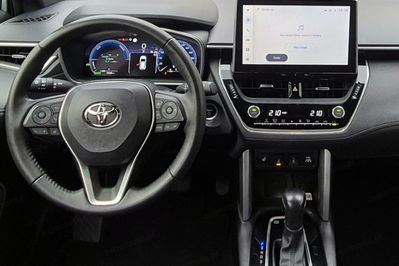 Toyota Corolla Cross 2.0 Hybrid Style AWD